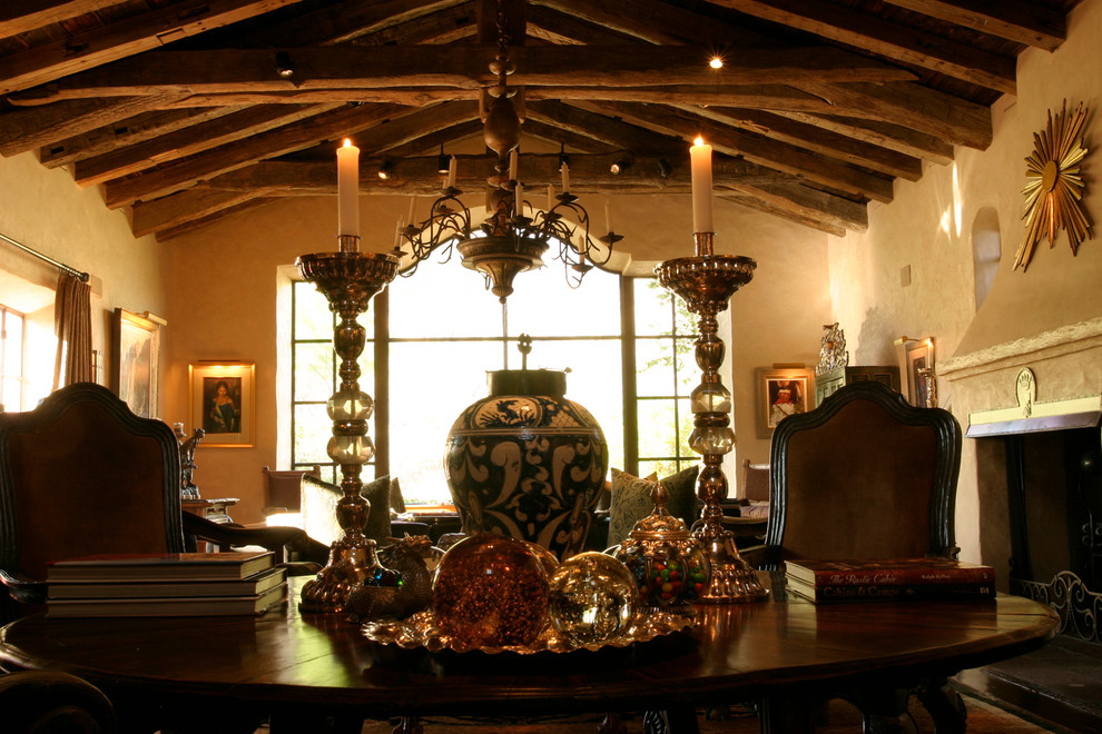 Photo of a traditional dining room in Phoenix.