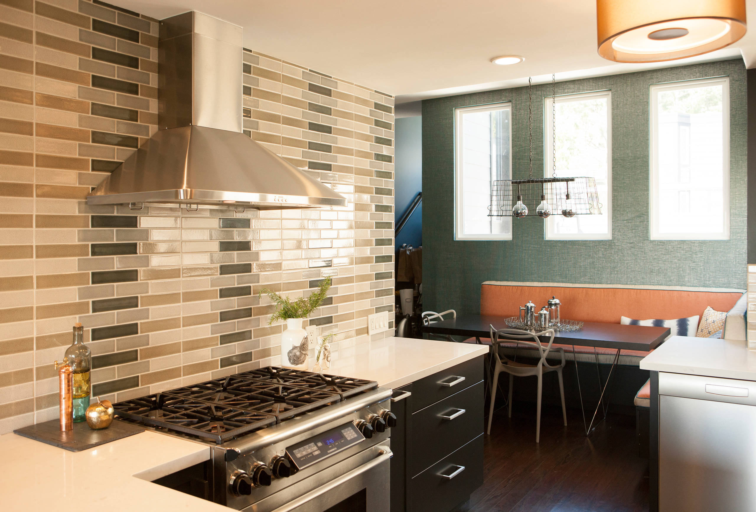 6 Ways to Design With Metro Tiles