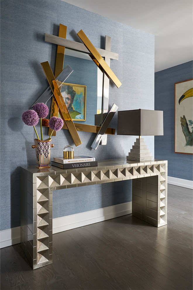 Entryway - transitional entryway idea in New York