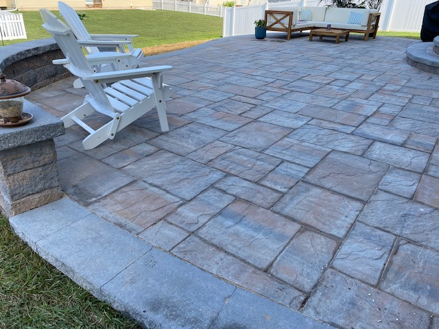 Patio with Seating wall