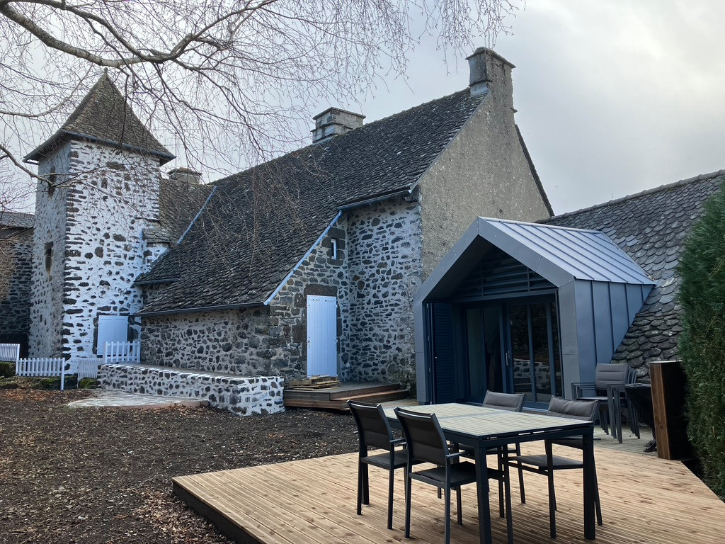 AMENAGEMENT DES COMBLES D'UNE HABITATION à SALERS (Le Bourg)