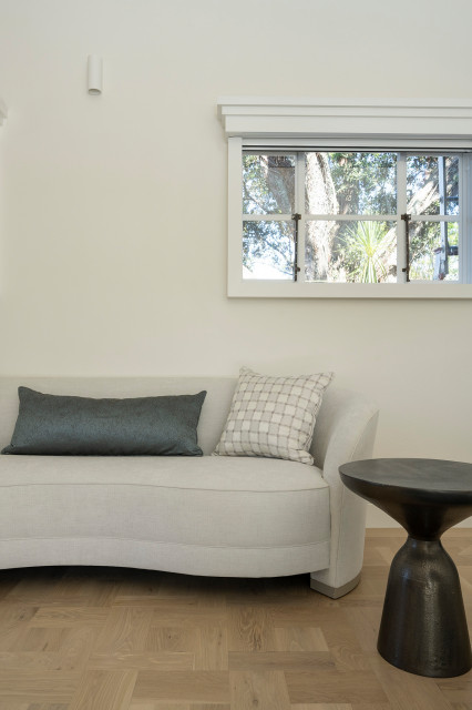 Takapuna project modern-living-room