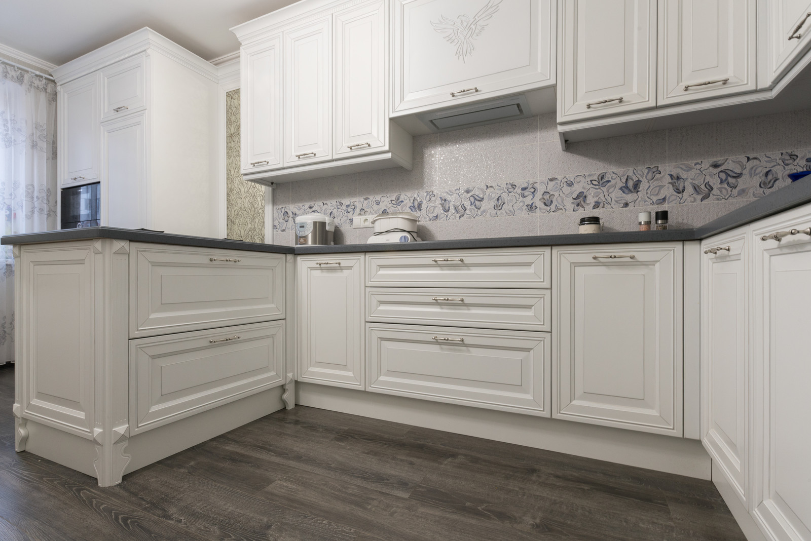 Современная классика с фамильным гербом