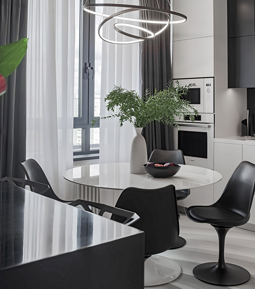 Черно белая квартира в ЖК Ясный