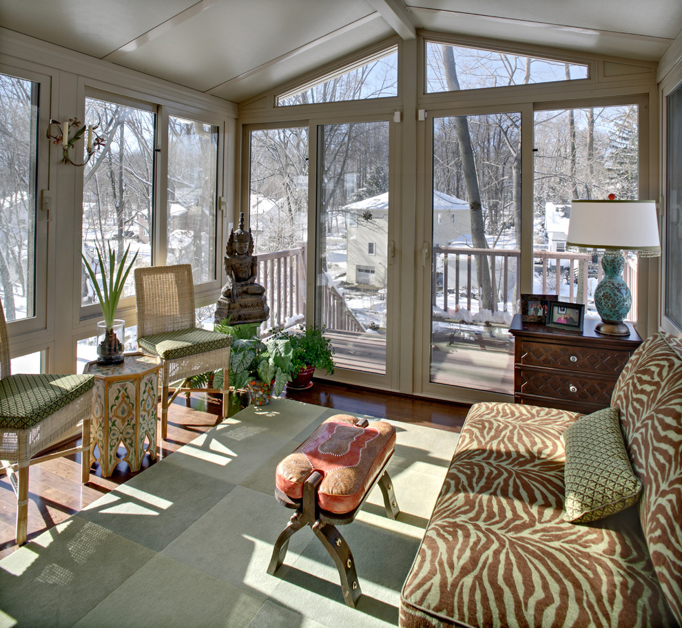 Inspiration for a small eclectic sunroom in Newark with a standard ceiling.
