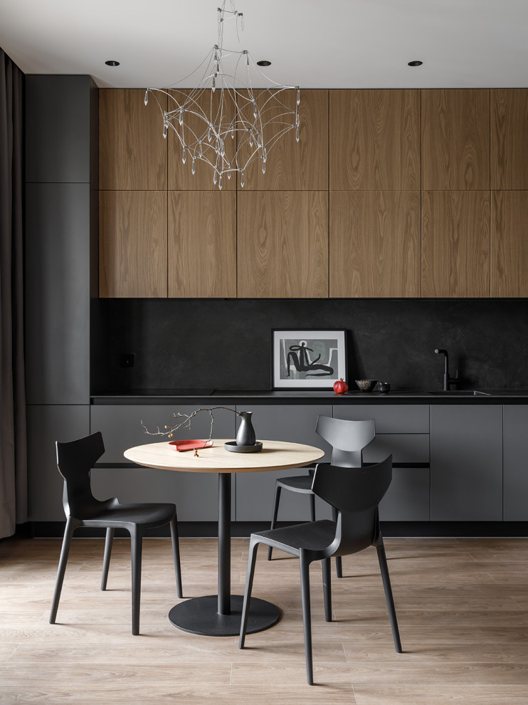 Реализованная квартира под сдачу в темных тонах в ЖК Притяжение