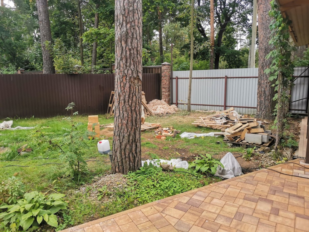 Реализация ландшафтного проекта на площади 300м2.