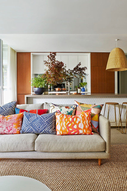 The Art Apartment contemporary-vardagsrum