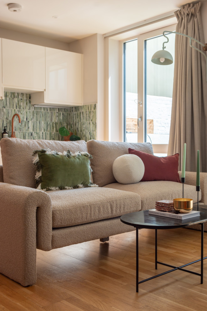 Canary Wharf Garden Apartment