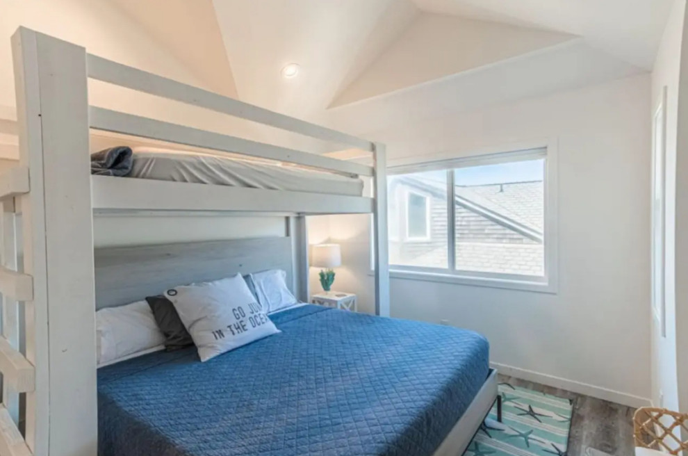 "Beach Me" Lincoln City, OR Short-term Rental Remodel