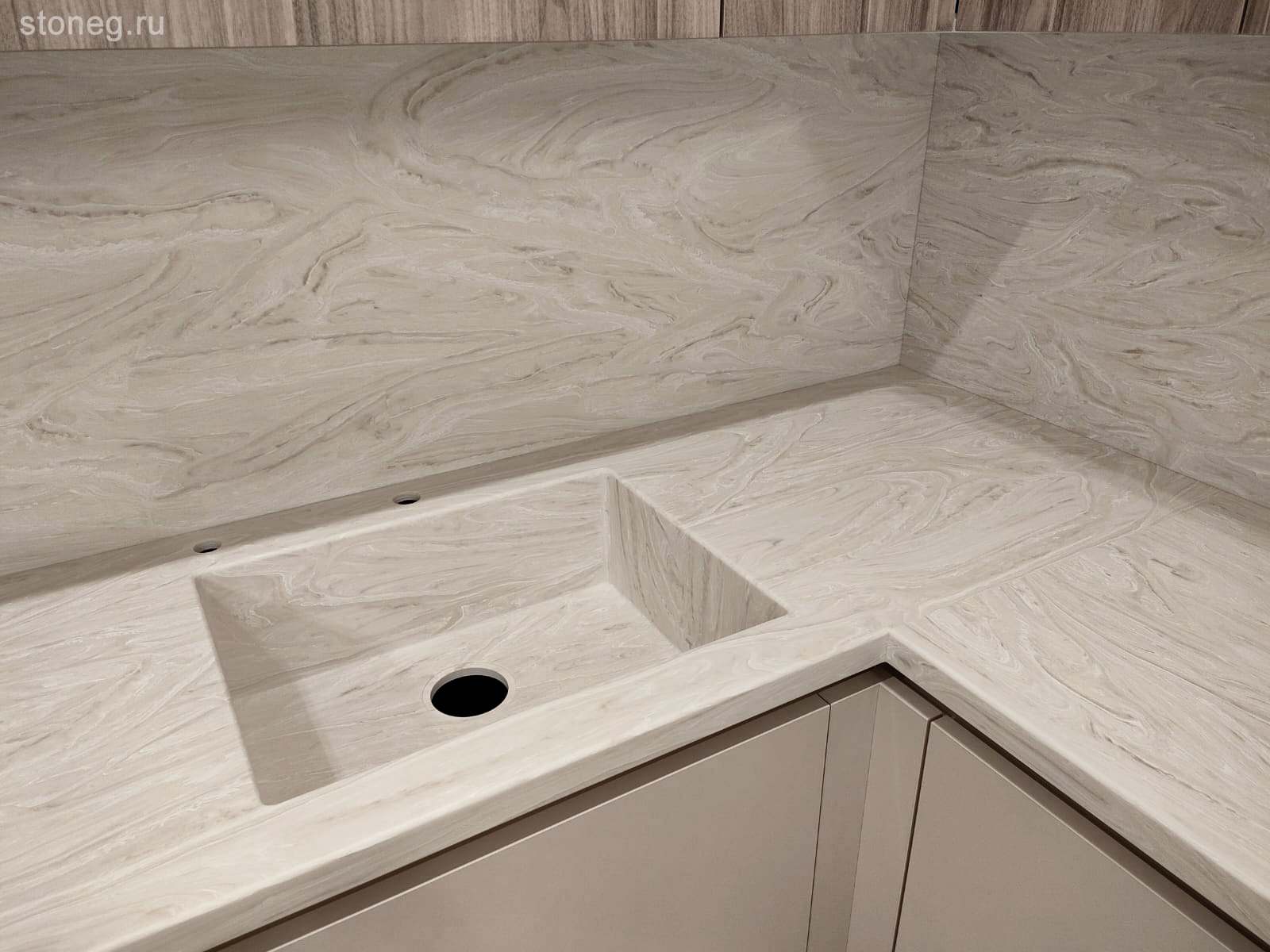 Grandex Marble: кухонная столешница, барная стойка, мойка, стеновые панели