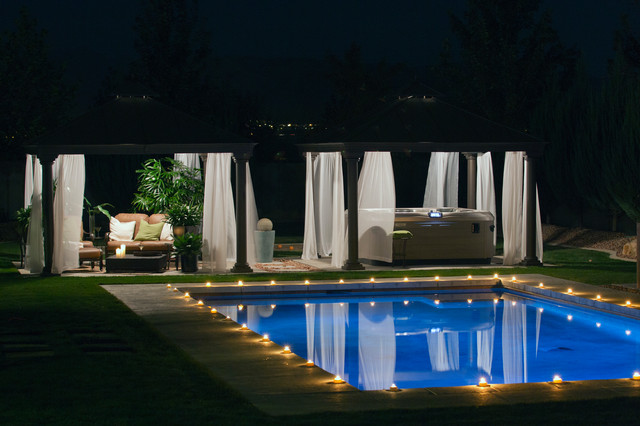 Bullfrog Spas transitional-swimming-pool-and-hot-tub