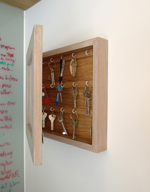 Bespoke concealed key rack contemporary-foervaring-och-garderob
