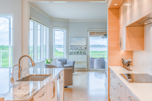 Maple Kitchen contemporaneo-cucina