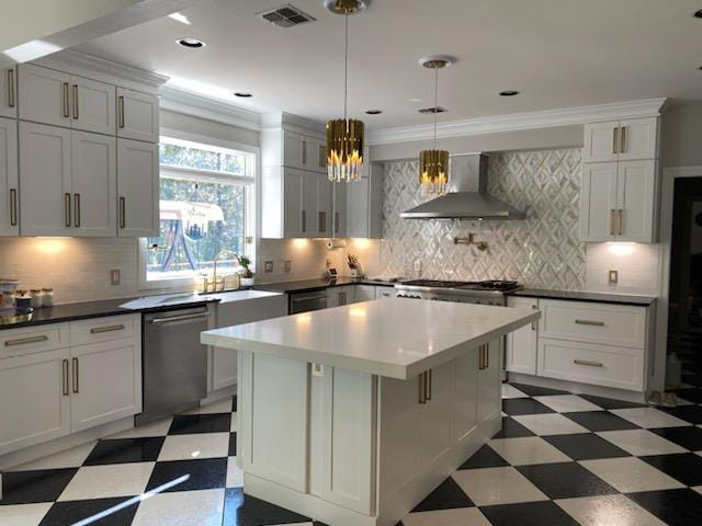 Kitchen - kitchen idea in New York