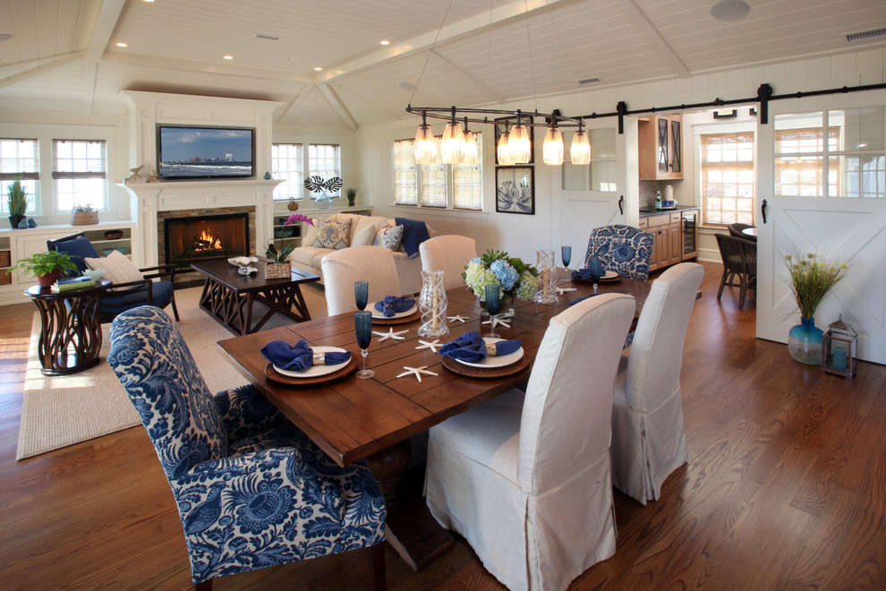 Beach Dwellings' Dining Rooms
