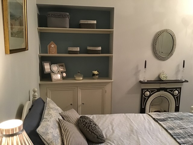 Simple Victorian Style Bedroom Viktorianisch
