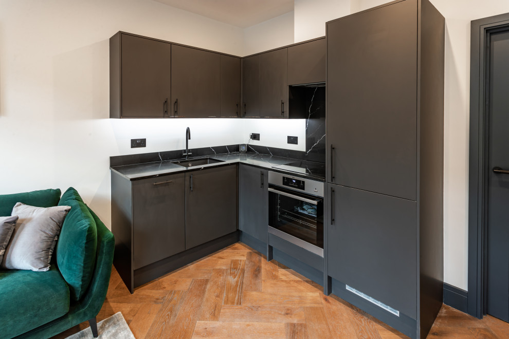 Contemporary kitchen in London.