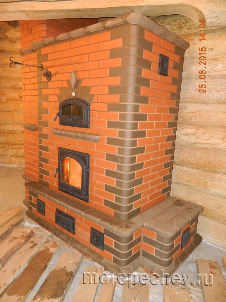 Печь-камин из кирпича