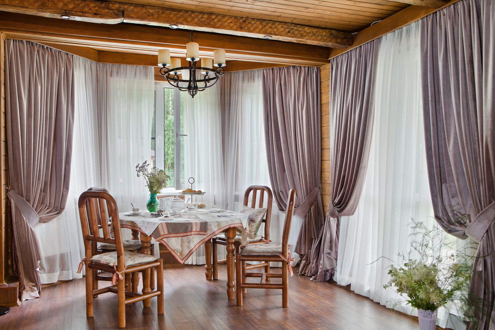 Солечная опушка