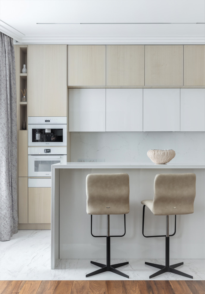 Современный интерьер в смешанном стиле.