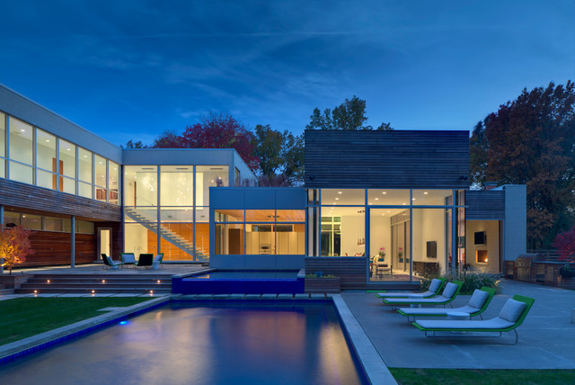 Shaker Heights Pool modern-pool