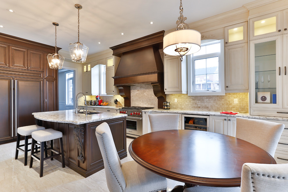 Inspiration for a transitional kitchen remodel in Toronto