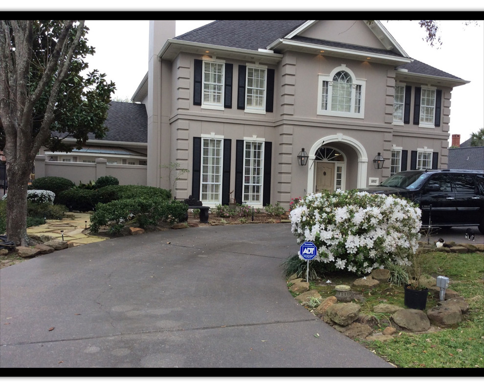 Stucco Restoration and Full Exterior Paint Job