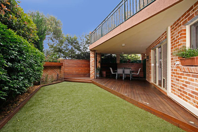 Sutherland Merbau Decking modern-deck
