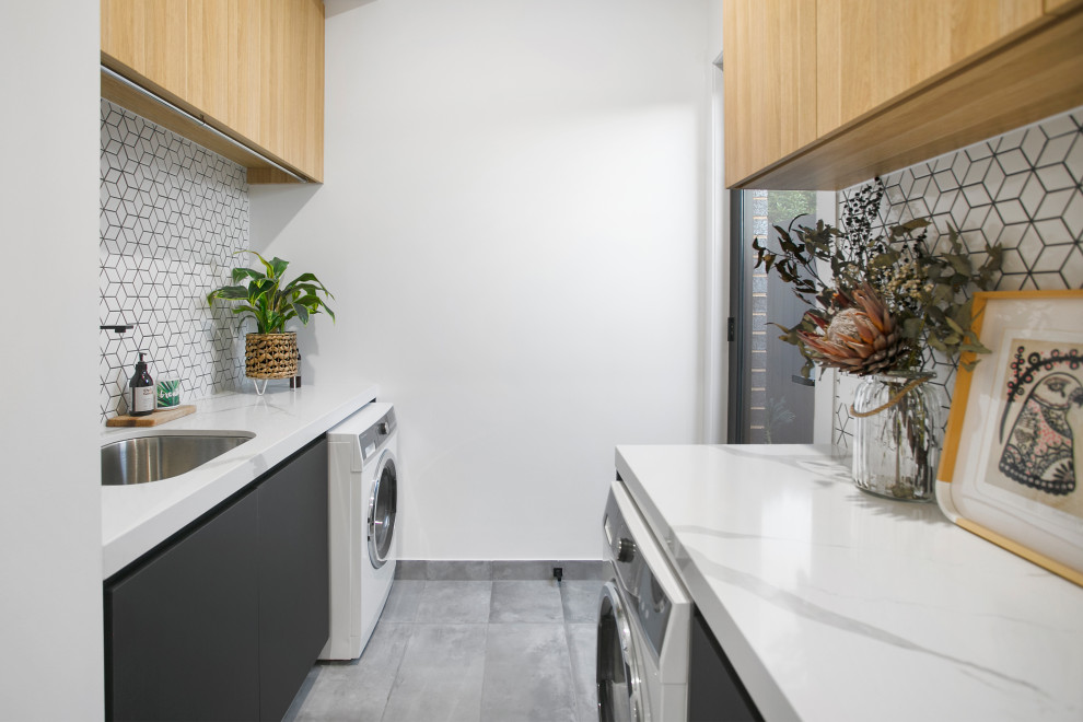 This is an example of a laundry room in Melbourne.
