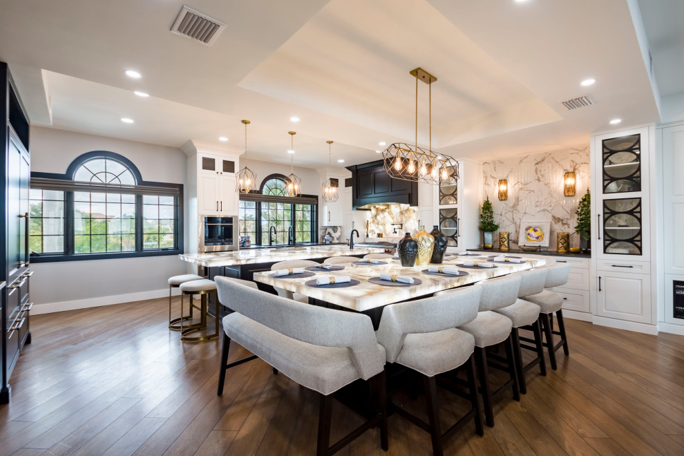 Inspiration for a transitional kitchen remodel in Tampa