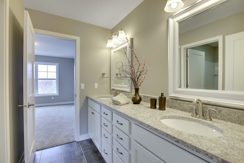 Bathroom - transitional bathroom idea in Minneapolis