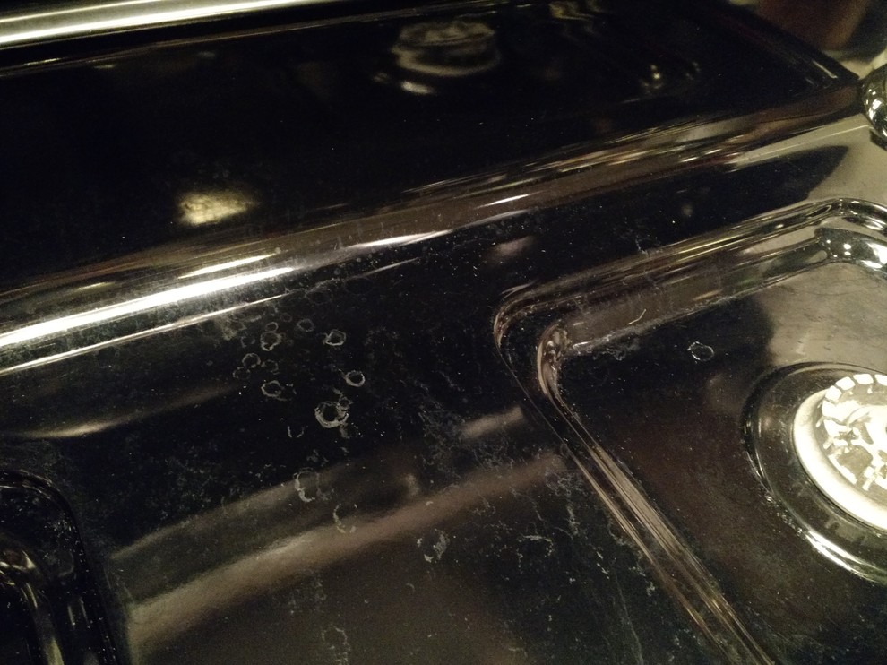 How to Get Burned Water Marks off a Stove