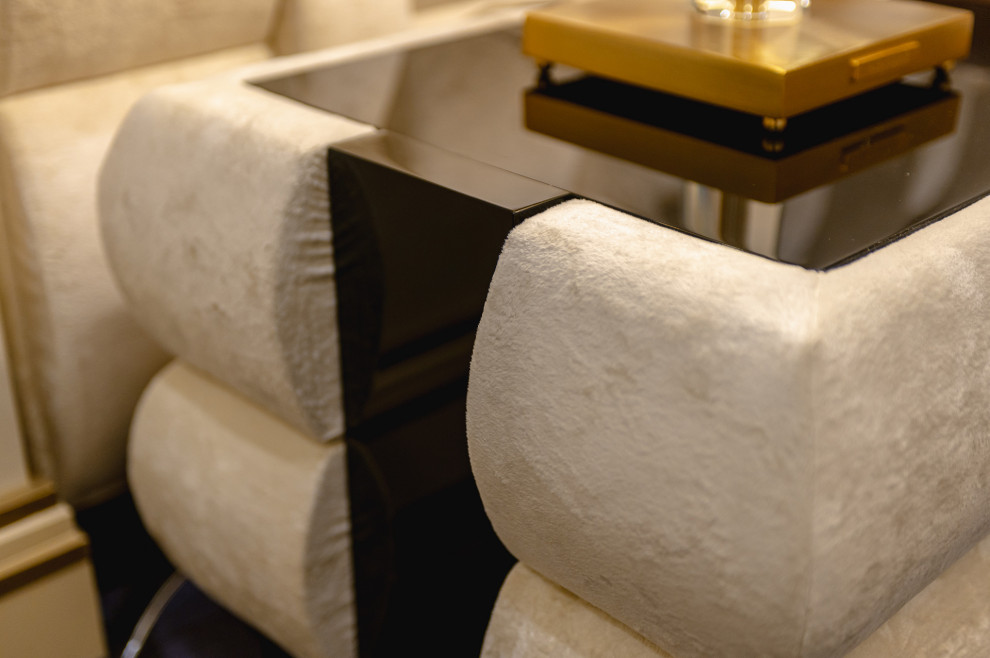 ЖК ЗАЗЕРКАЛЬЕ 407