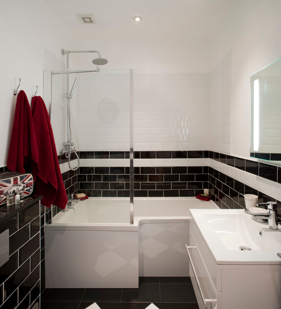 This is an example of a transitional bathroom in London.