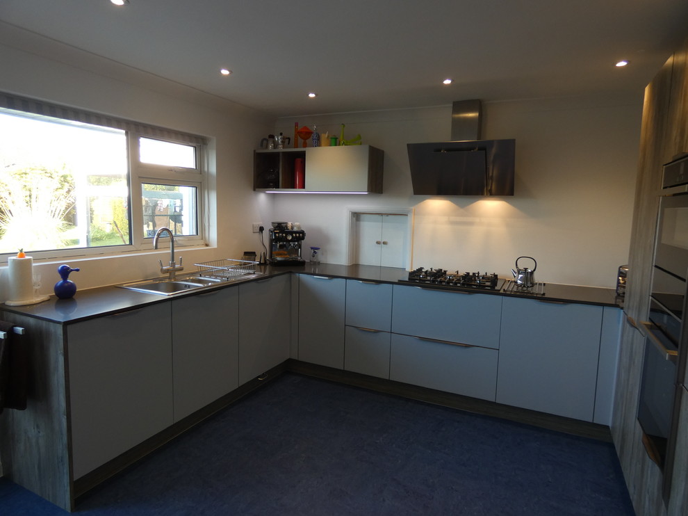 Mid-sized contemporary kitchen in Dorset.