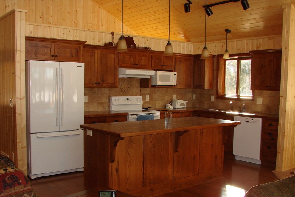 Inspiration for a rustic kitchen remodel in Minneapolis