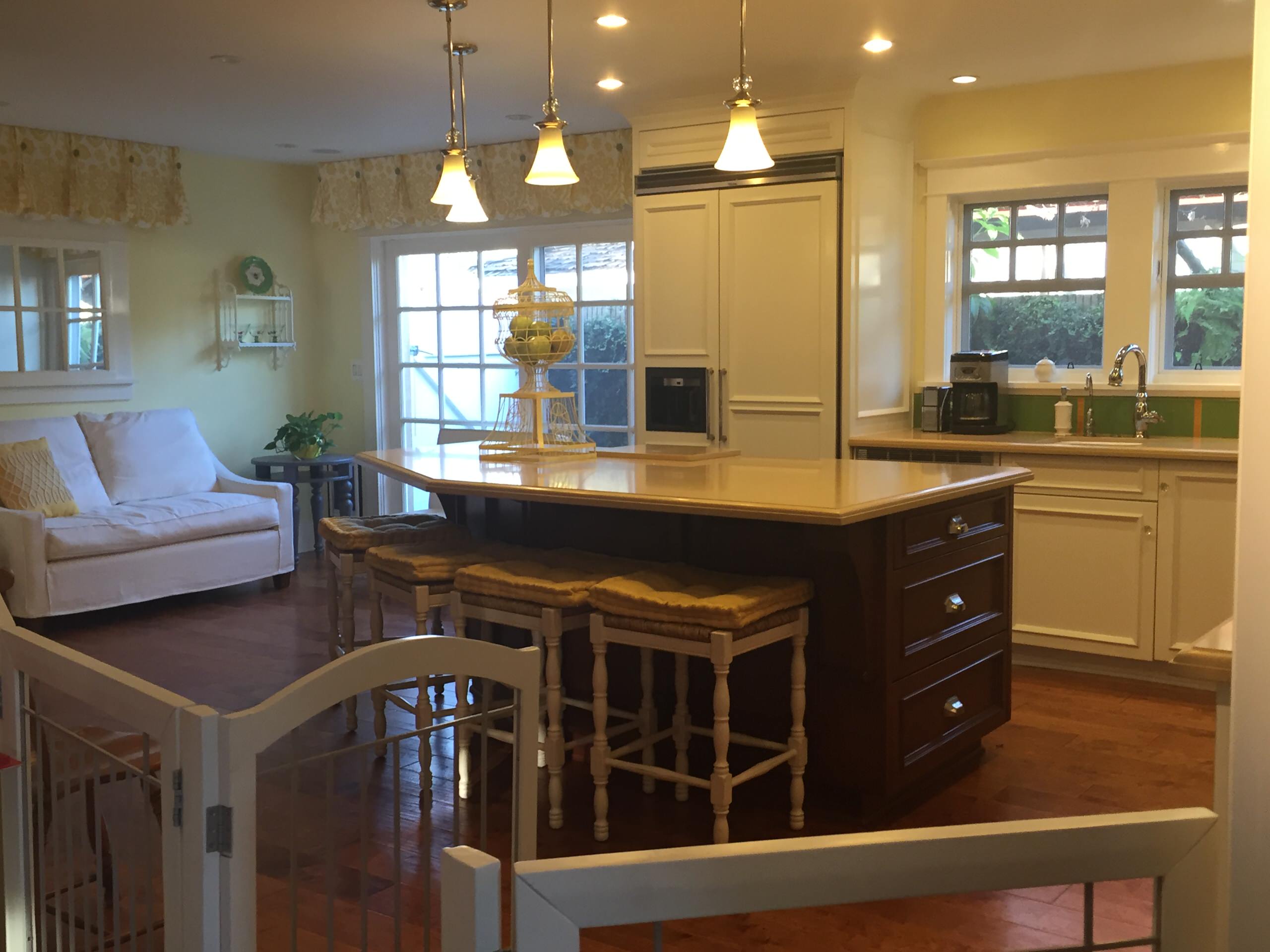Coastal Cottage - Hart Residence