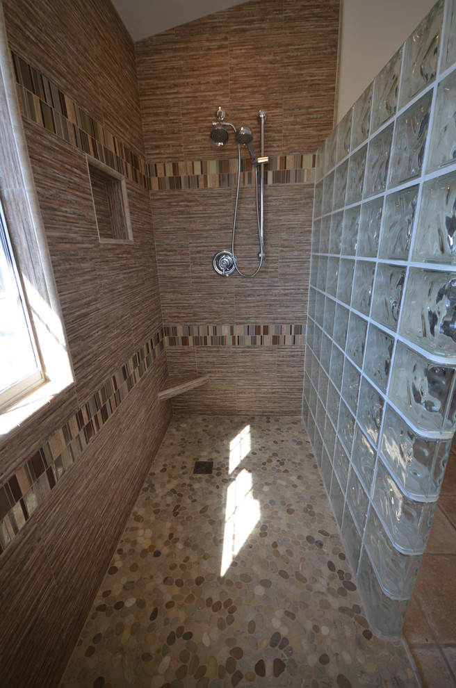 Contemporary bathroom in San Luis Obispo.