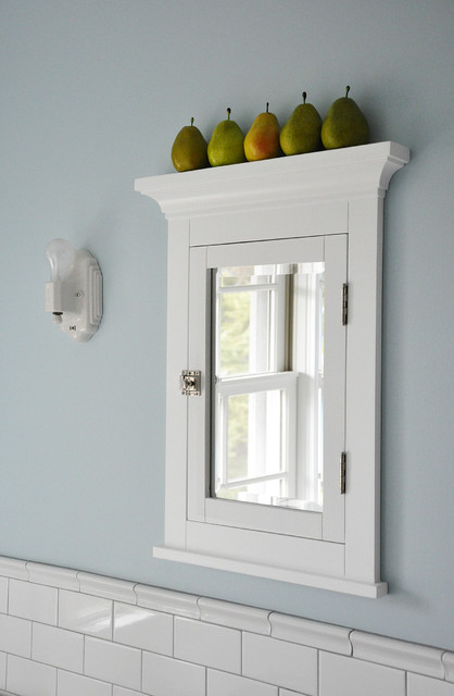 Should You Put The Medicine Cabinet On The Bathroom Wall Or In It Houzz Au