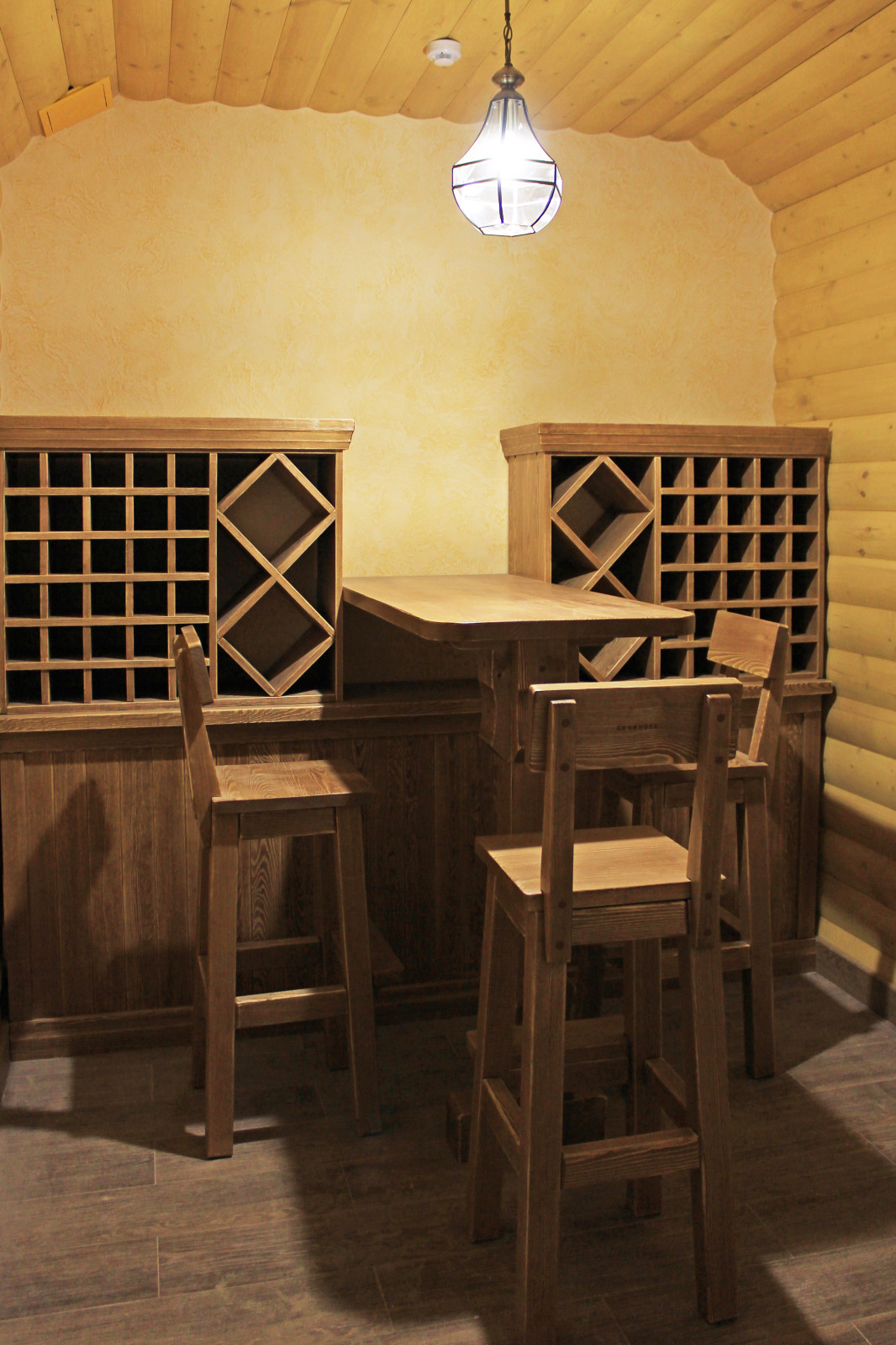 Мебель для винного погреба