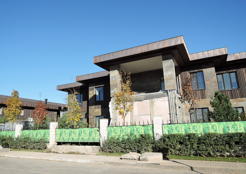 Три коттеджа в КП "ParkVille Жуковка"