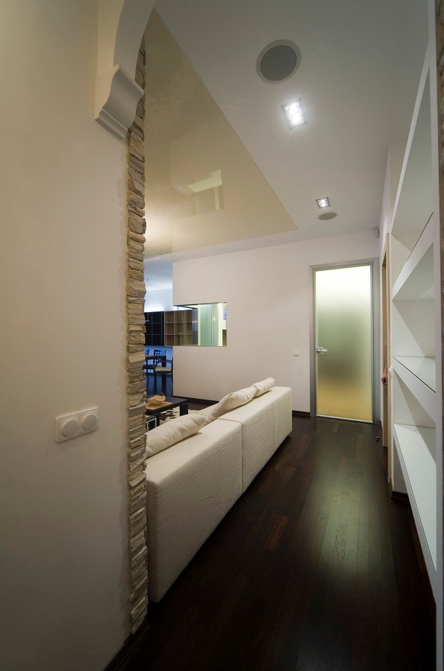 Жилая квартира. г. Киев. "Игра контрастов"