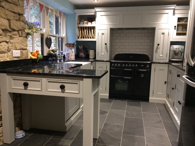Mann Kitchen traditional-kitchen