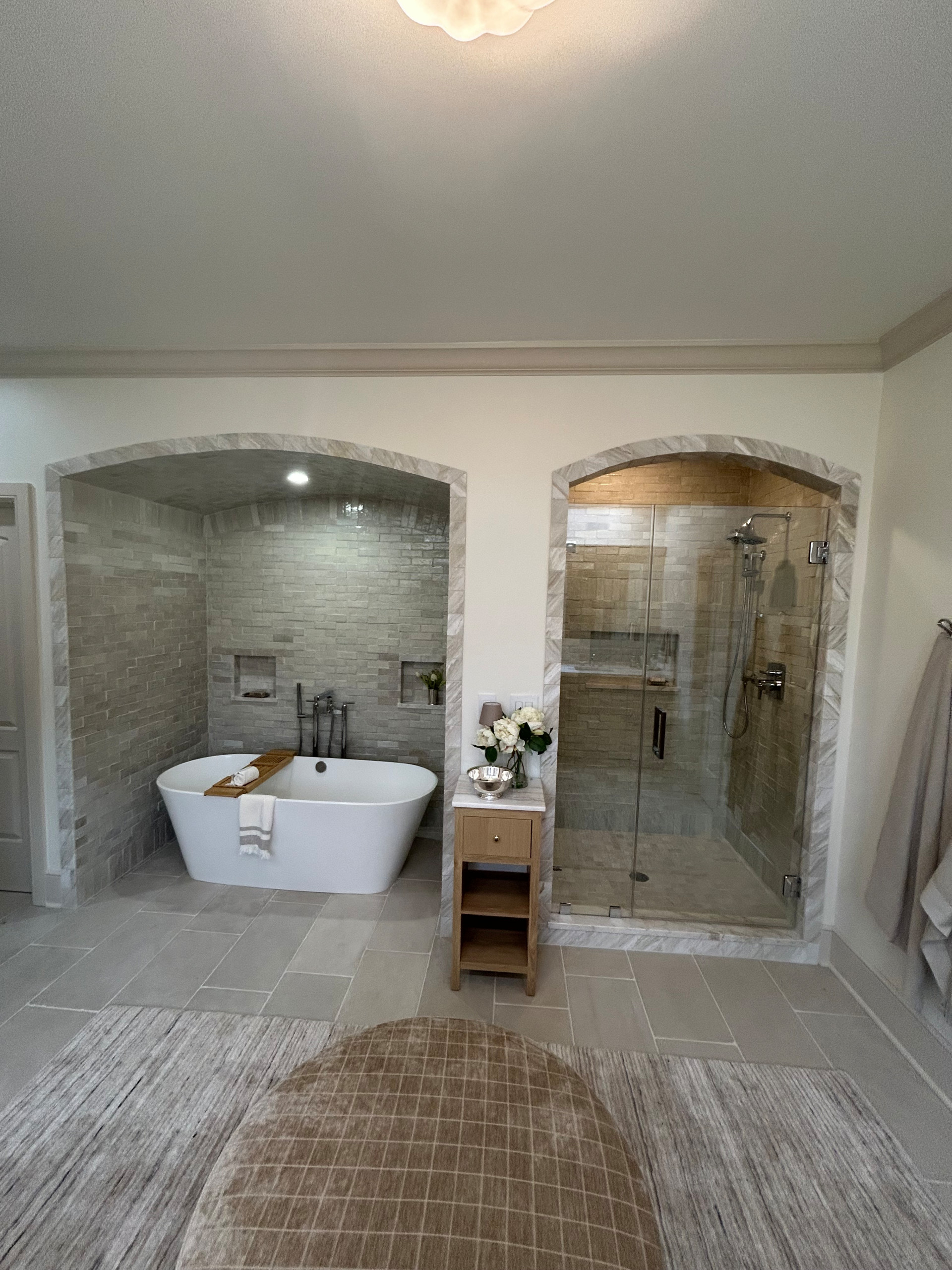 Neutral Mediterranean Bathroom