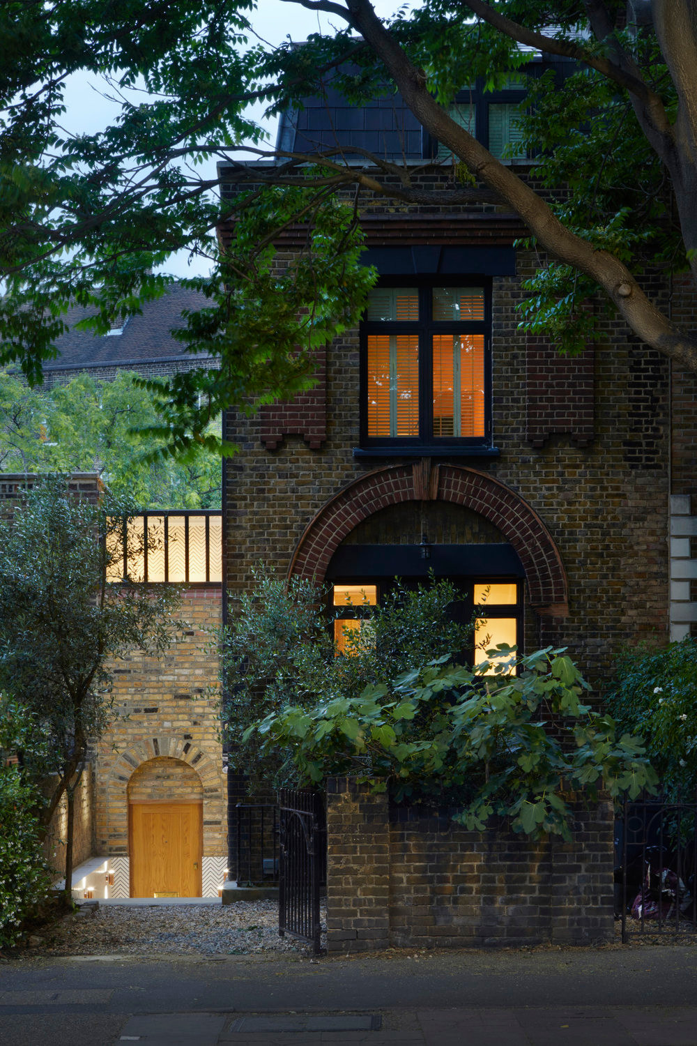Lambeth road extension
