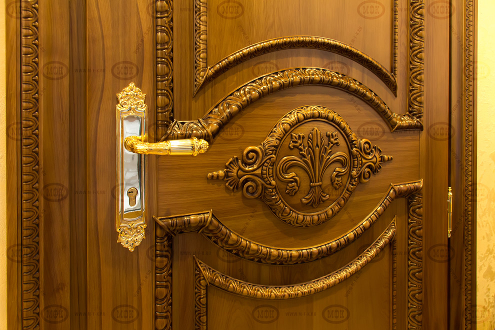 Двери в классическом стиле