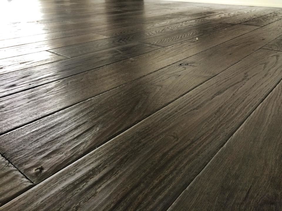 Inspiration for a rustic home design remodel in Chicago