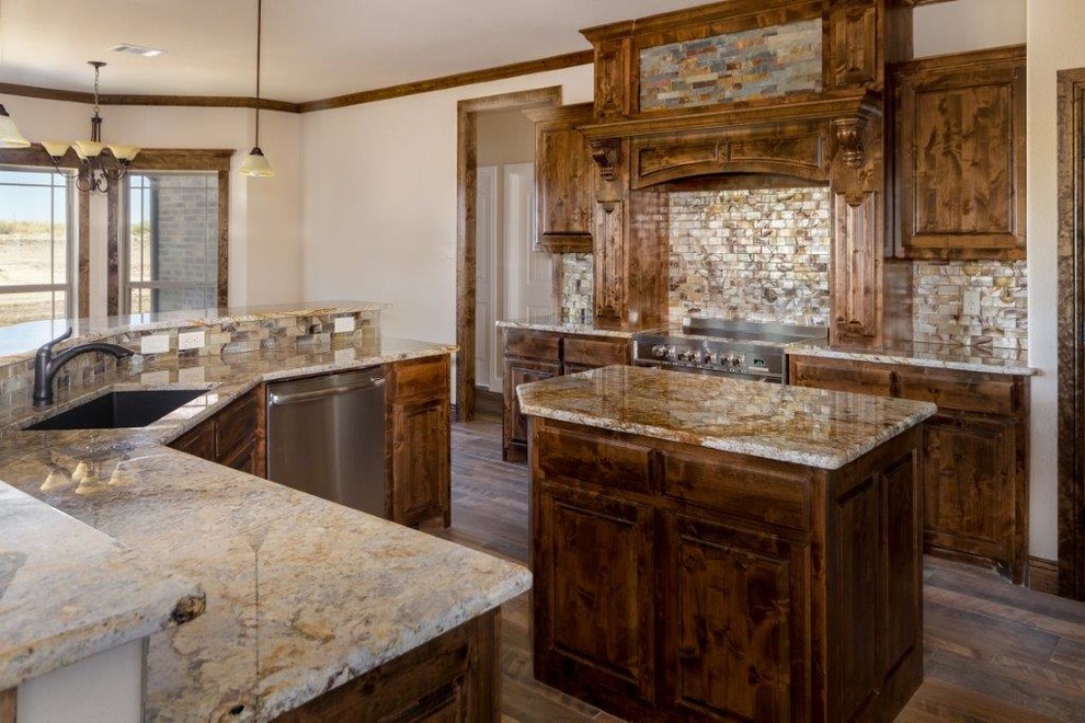 Wildcat Ridge Subdivision, Godley, Texas Rustic Kitchen Dallas by Paragon Residential