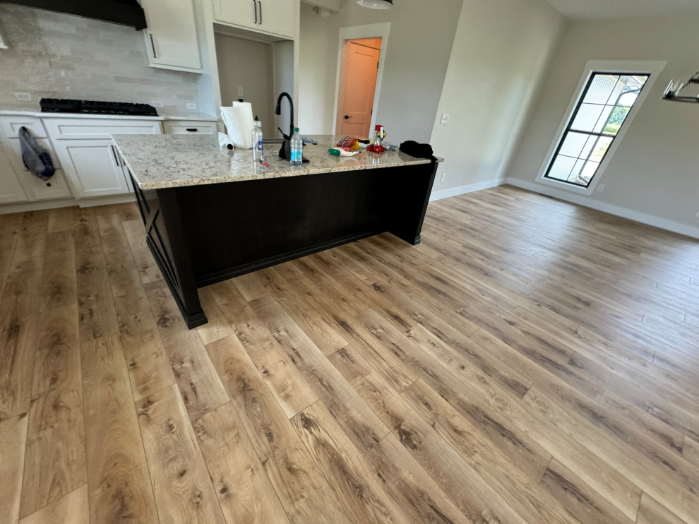 Kitchen and living area 22